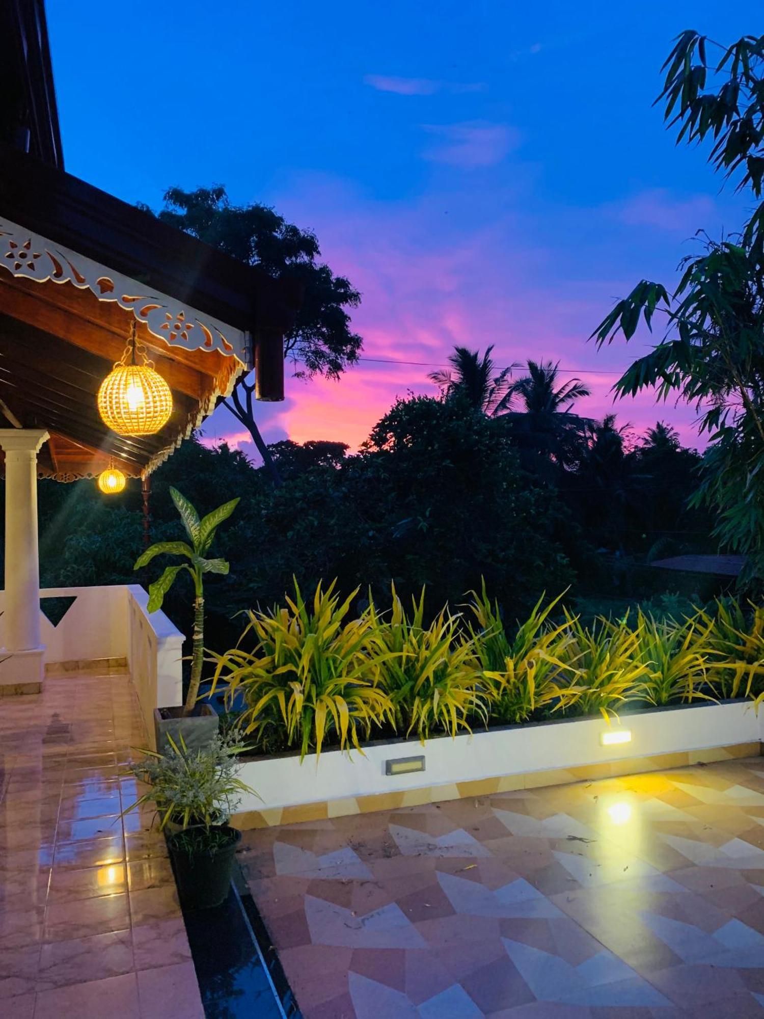 Breeze Bay Villa Dikwella Ngoại thất bức ảnh